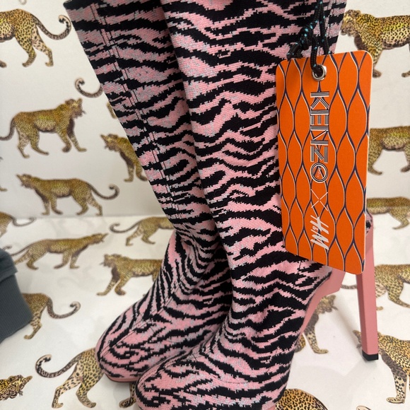 NWT Kenzo x H&M heel boots pink/black zebra - Picture 1 of 6